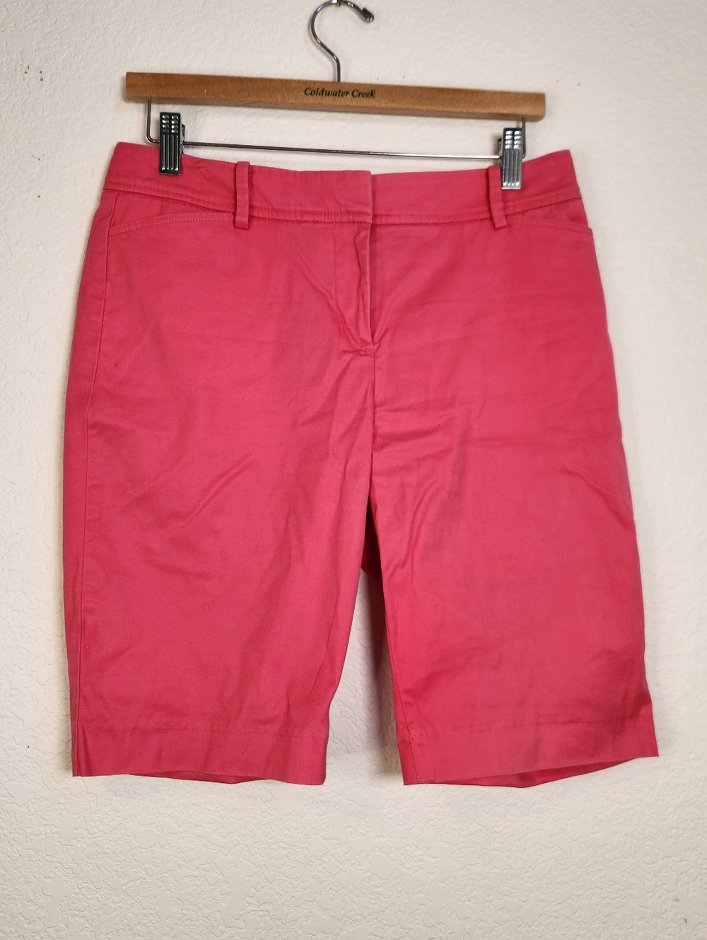 Talbots‎ Perfect Shorts Dark Pink, Size 2, 10.5 Inseam